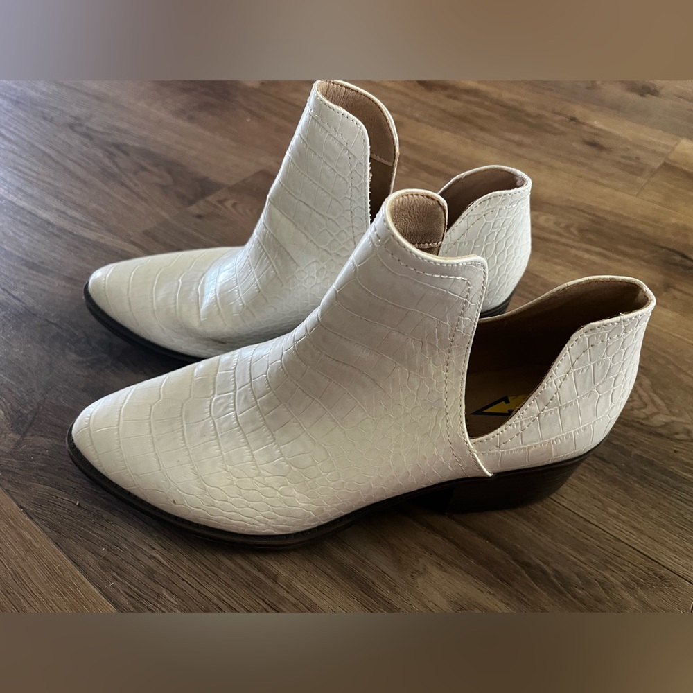 Off white Volatile ankle boots